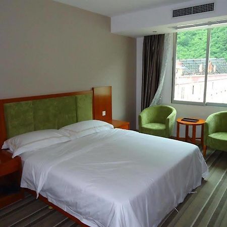 5 Yue Hotel Jiuzhaigou Bagian luar foto